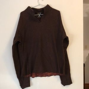 EUC Mountain Hardware Sweater